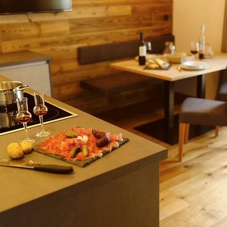 Unterlutaschg-Chalet Appartement Am Hof Slingia Exteriör bild
