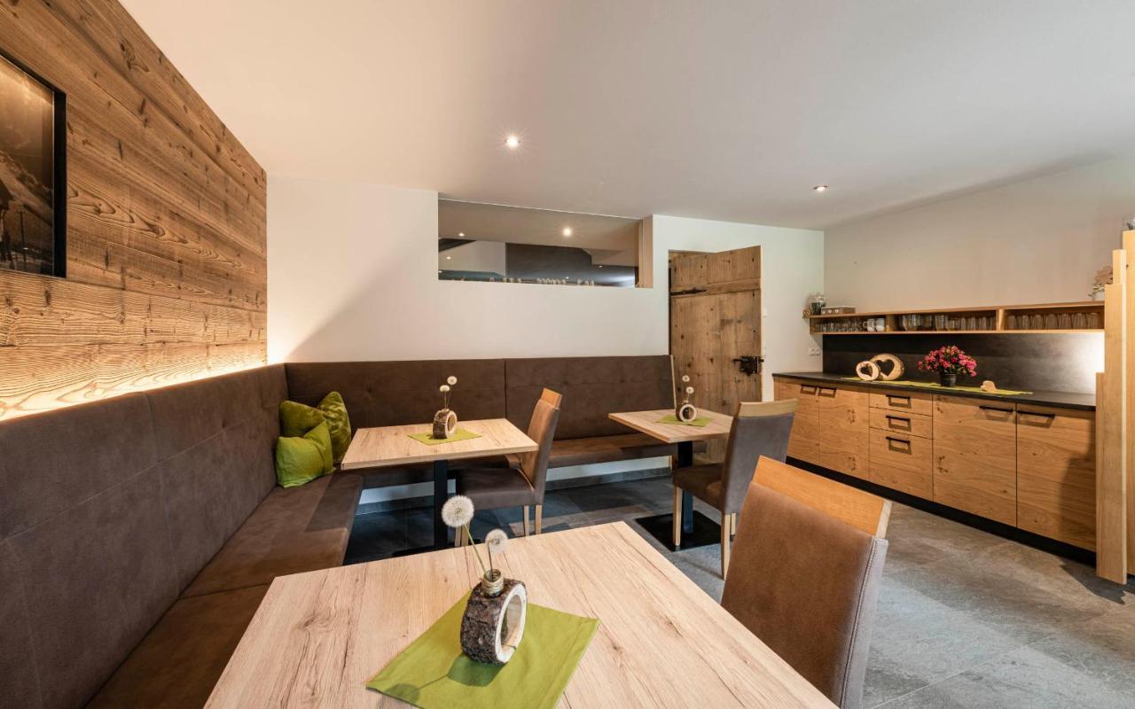 Unterlutaschg-Chalet Appartement Am Hof Slingia Exteriör bild