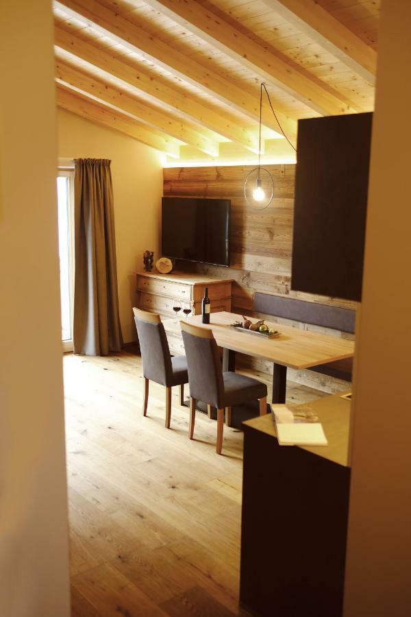 Unterlutaschg-Chalet Appartement Am Hof Slingia Exteriör bild
