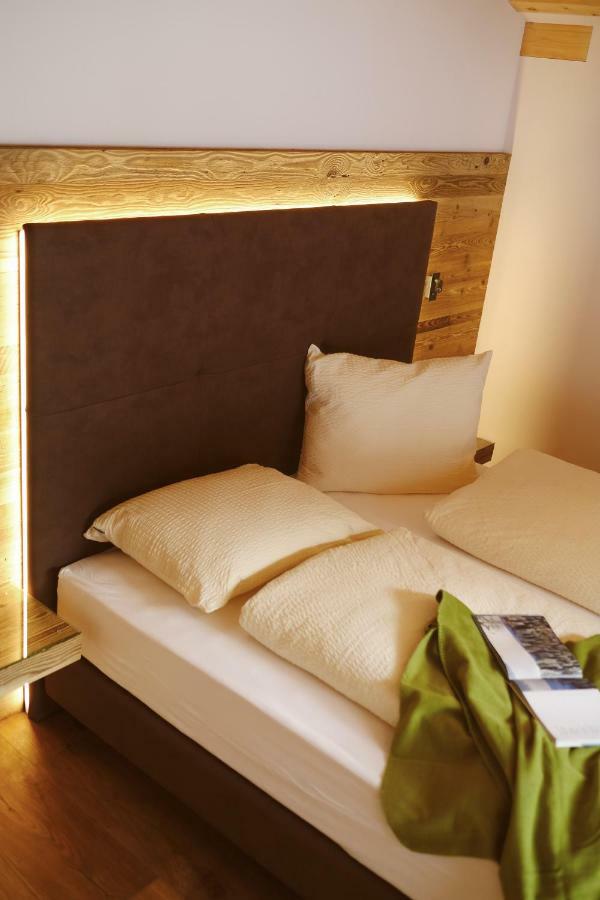Unterlutaschg-Chalet Appartement Am Hof Slingia Exteriör bild